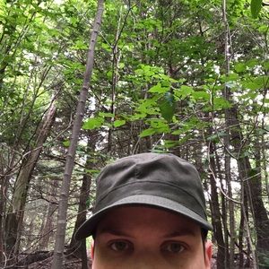 Meet your Posher, Leslie